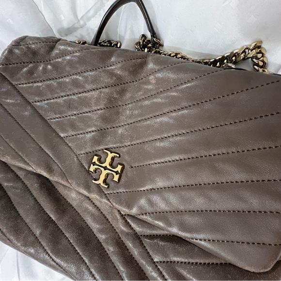 Tory Burch Kira Chevron Convertible Shoulder Bag - Picture 5 of 12